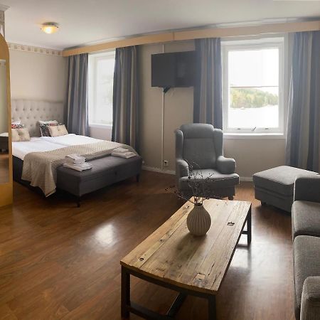 Bjoerkuddens Hotell & Restaurang Sandoverken Eksteriør bilde