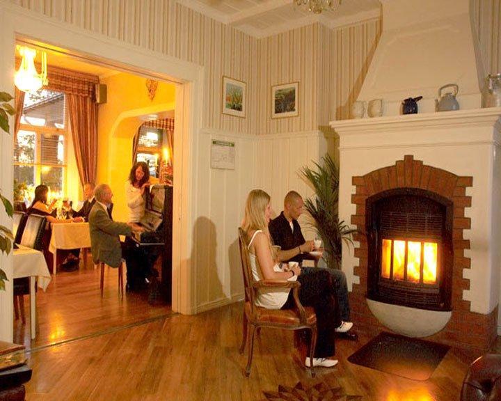 Bjoerkuddens Hotell & Restaurang Sandoverken Eksteriør bilde